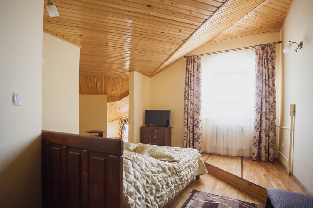 Saxony Dim Apartment แชร์นิฟซี ภายนอก รูปภาพ