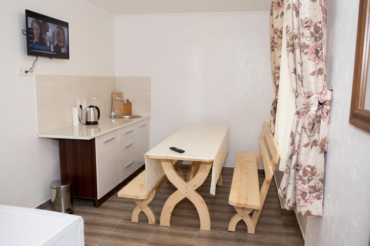 Saxony Dim Apartment แชร์นิฟซี ภายนอก รูปภาพ