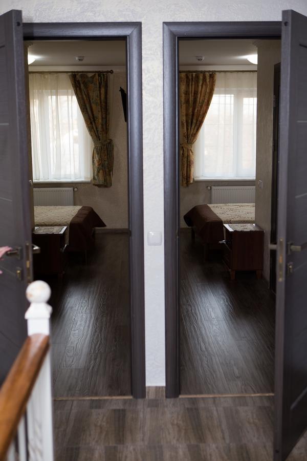 Saxony Dim Apartment แชร์นิฟซี ภายนอก รูปภาพ