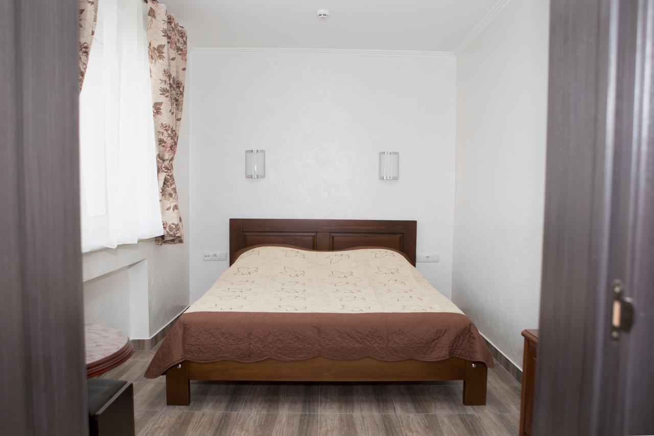 Saxony Dim Apartment แชร์นิฟซี ภายนอก รูปภาพ